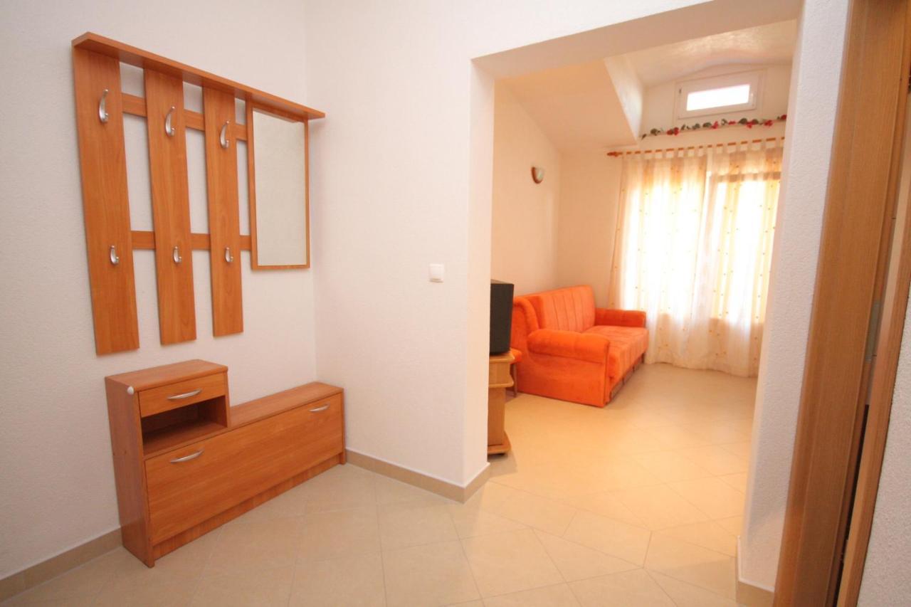 Apartments With A Parking Space Baska Voda, Makarska - 2709 외부 사진