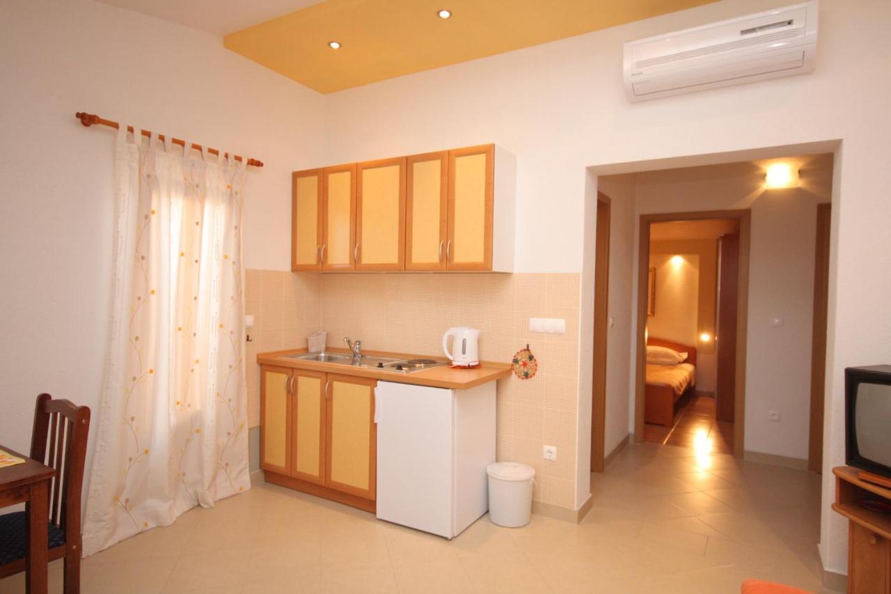 Apartments With A Parking Space Baska Voda, Makarska - 2709 외부 사진